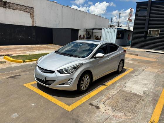 HYUNDAI ELANTRA 2.0 GLS 16V FLEX 4P AUTOMÁTICO